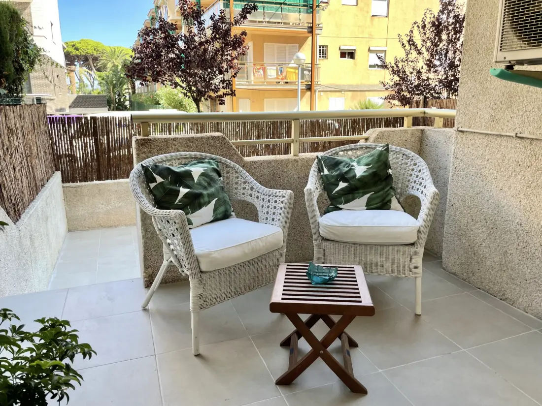 Résidence LA PINEDA HOLIDAY APARTMENT