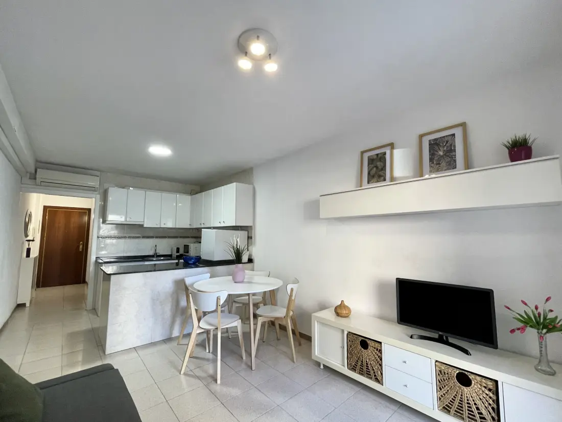 Résidence LA PINEDA HOLIDAY APARTMENT