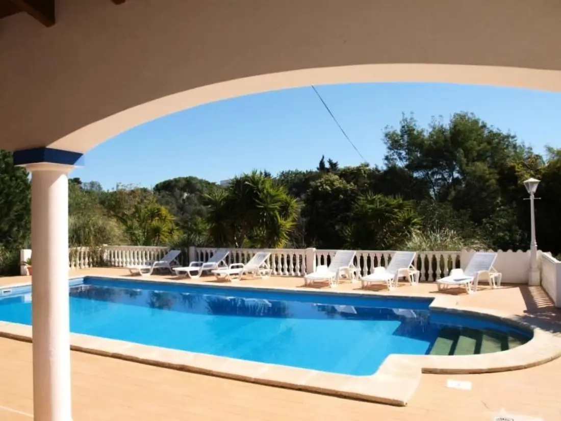 Résidence mit Terrasse und Gemeinschaftspool