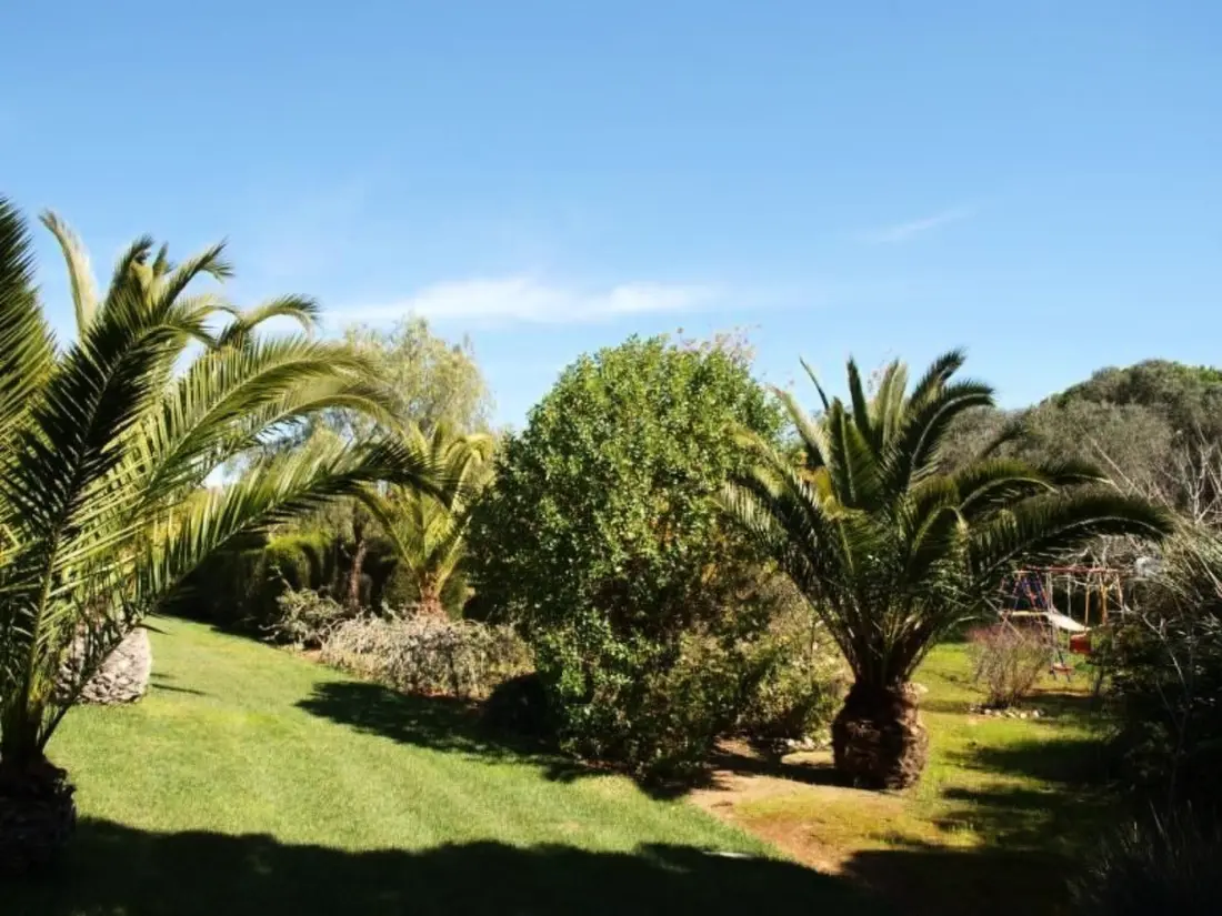 Résidence mit Terrasse und Gemeinschaftspool