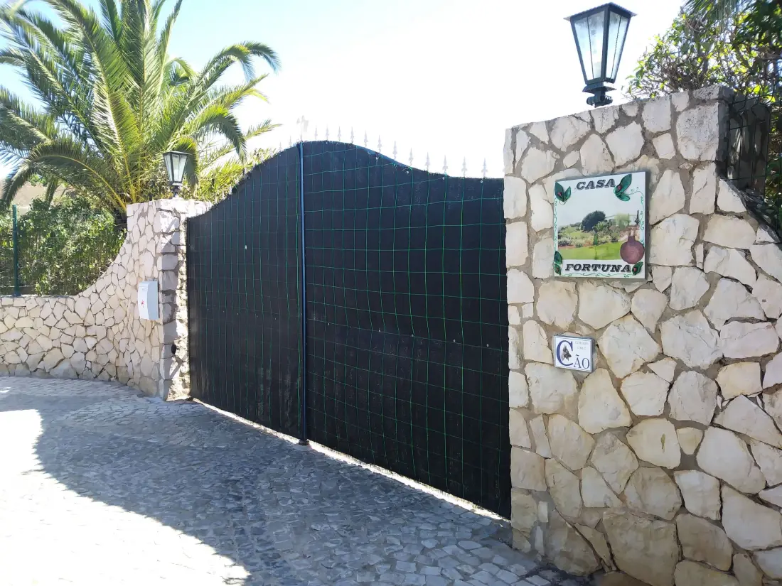 Résidence mit Terrasse und Gemeinschaftspool