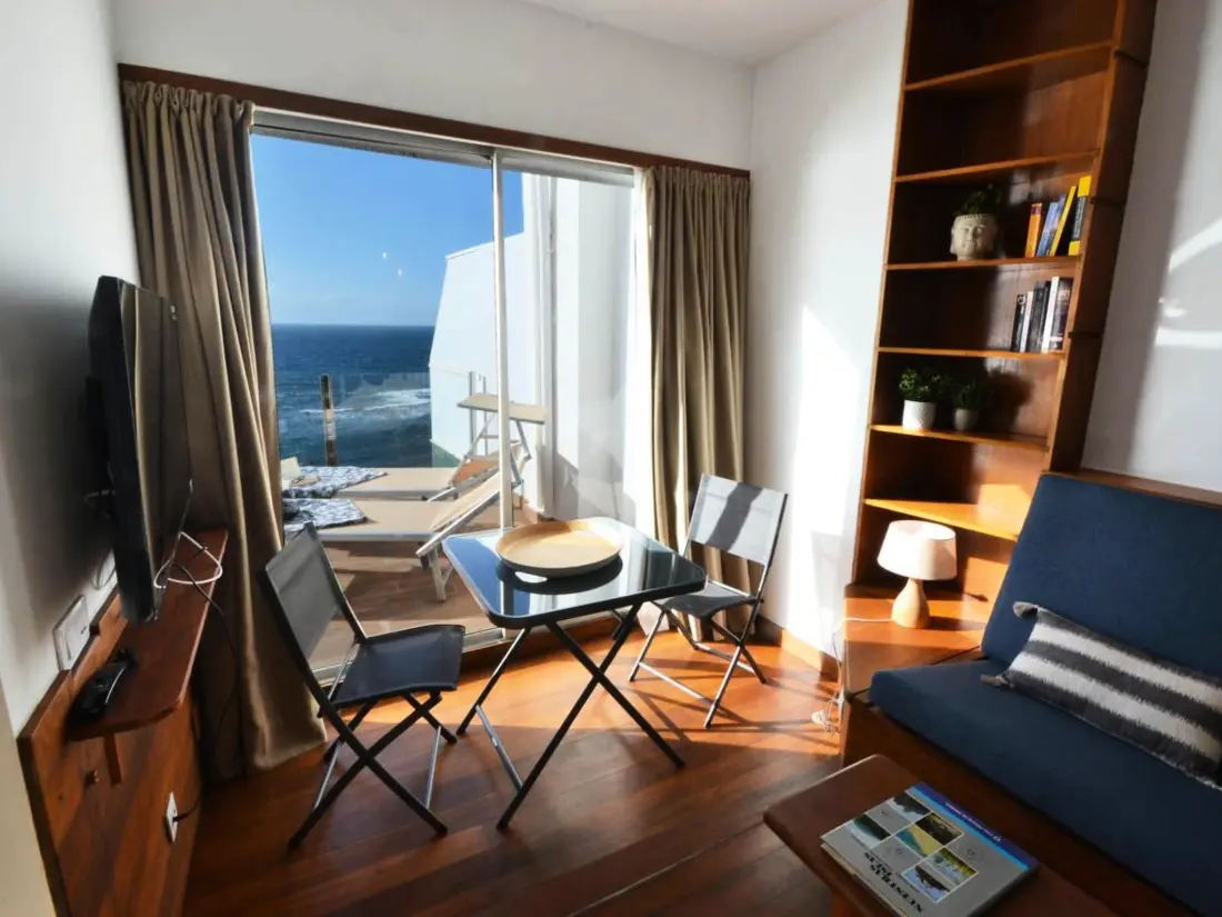 Résidence Wohnung mit privater Terrasse und Meerblick