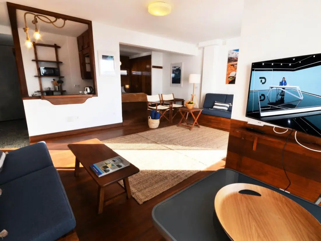 Résidence Wohnung mit privater Terrasse und Meerblick