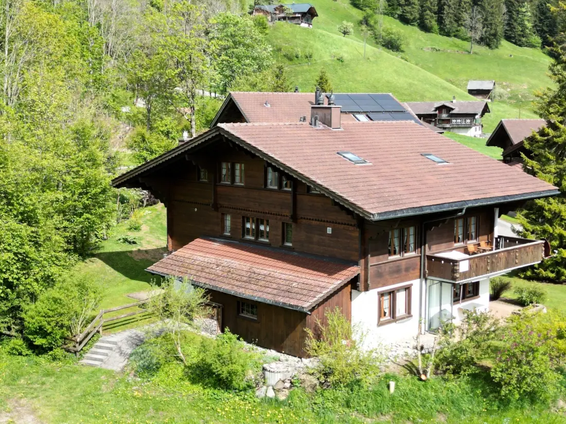 Résidence Chalet Rotebächli Appartement/Fewo, Bad, WC, 2 Schlafräume 4-Bettwohnung
