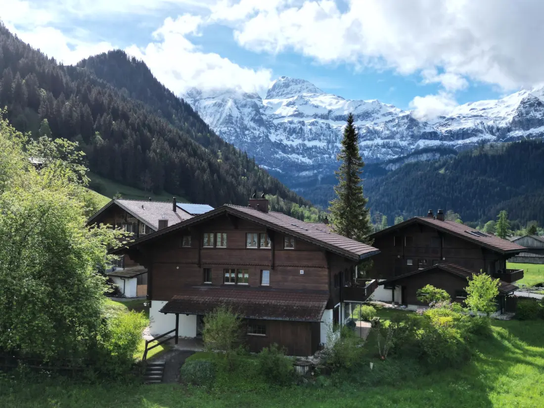 Résidence Chalet Rotebächli Appartement/Fewo, Bad, WC, 2 Schlafräume 4-Bettwohnung