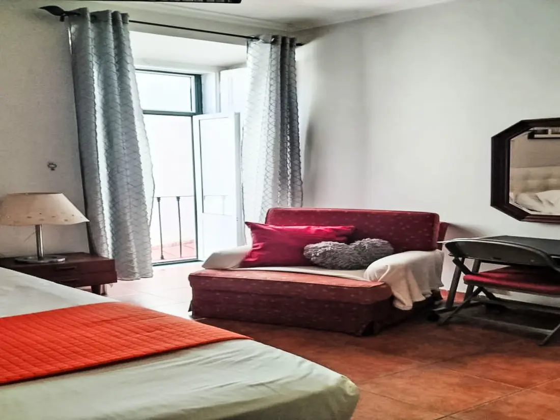 Résidence Apartment near Feira da Ladra & Alfama