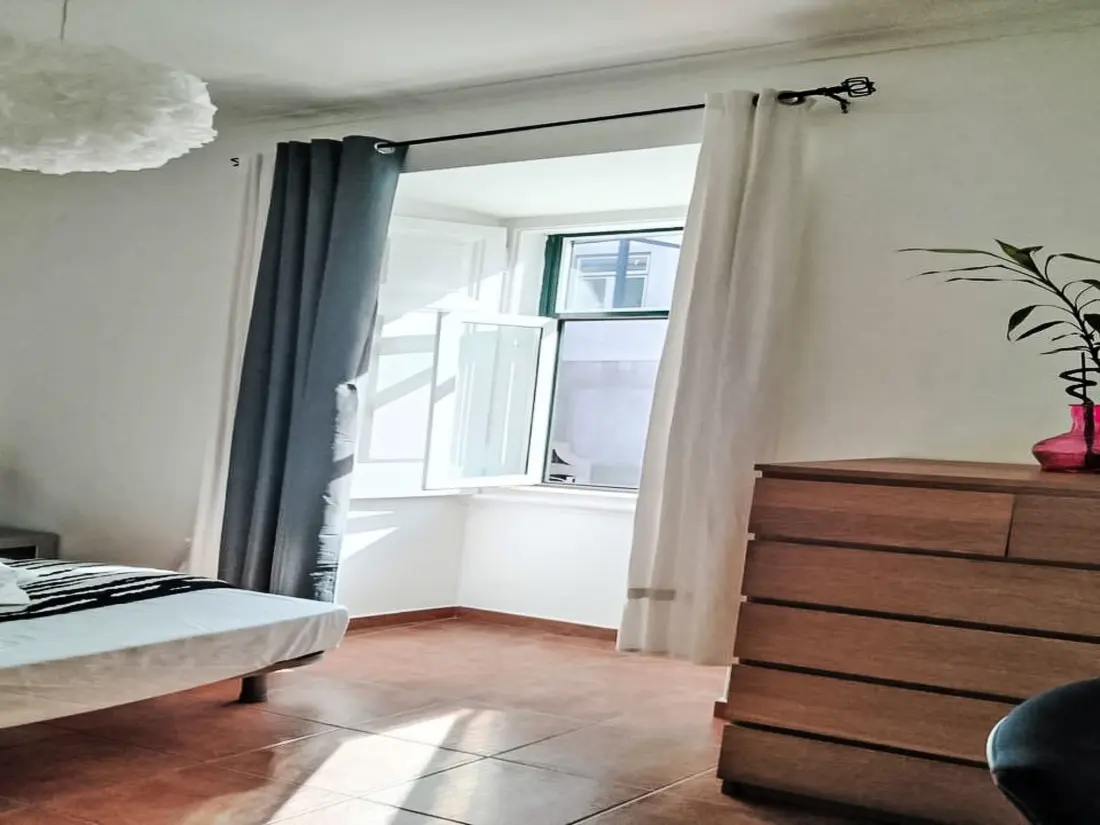 Résidence Apartment near Feira da Ladra & Alfama