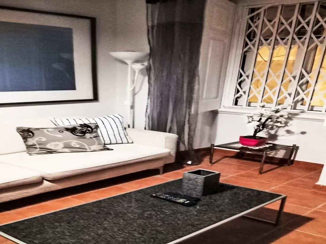 Résidence Apartment near Feira da Ladra & Alfama