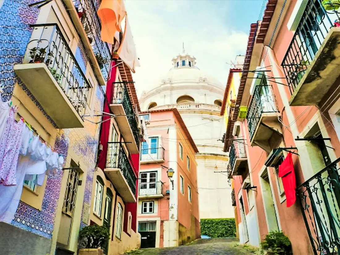 Résidence Apartment near Feira da Ladra & Alfama
