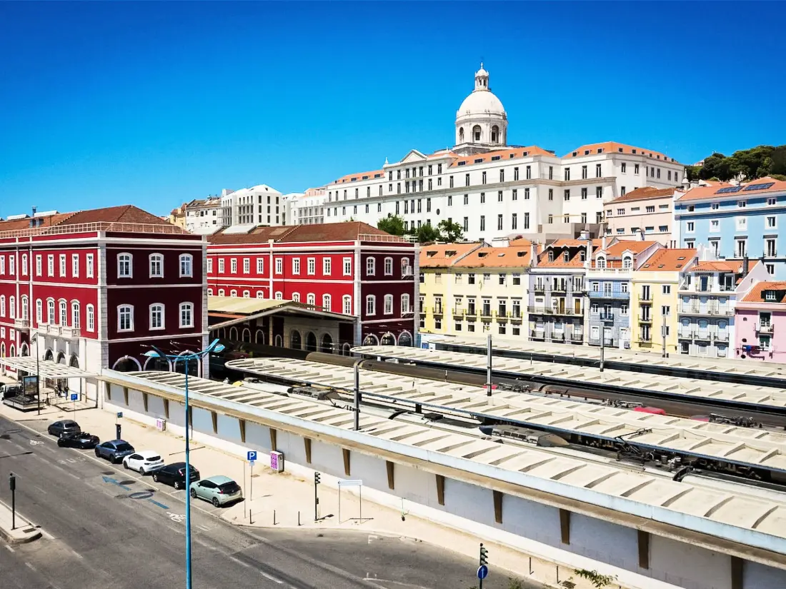 Résidence Apartment near Feira da Ladra & Alfama