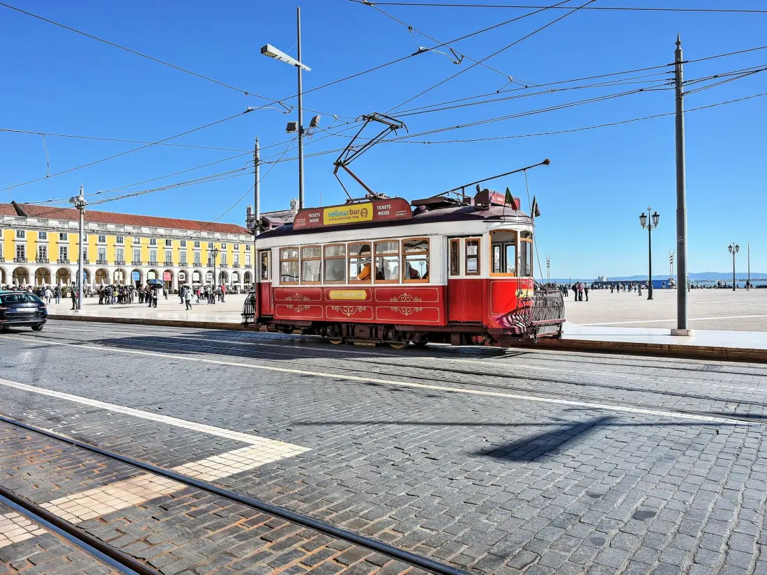 Résidence Ganze Wohnung in Lissabon mit Flussblick