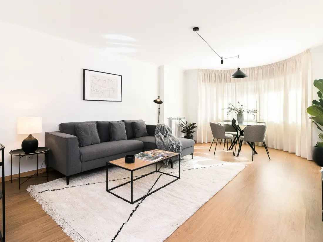 Résidence The Metropolitan- Premium-Wohnung mit Balkon, Parkplatz