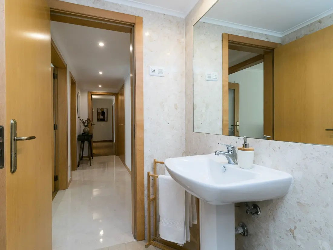 Résidence The Metropolitan- Premium-Wohnung mit Balkon, Parkplatz