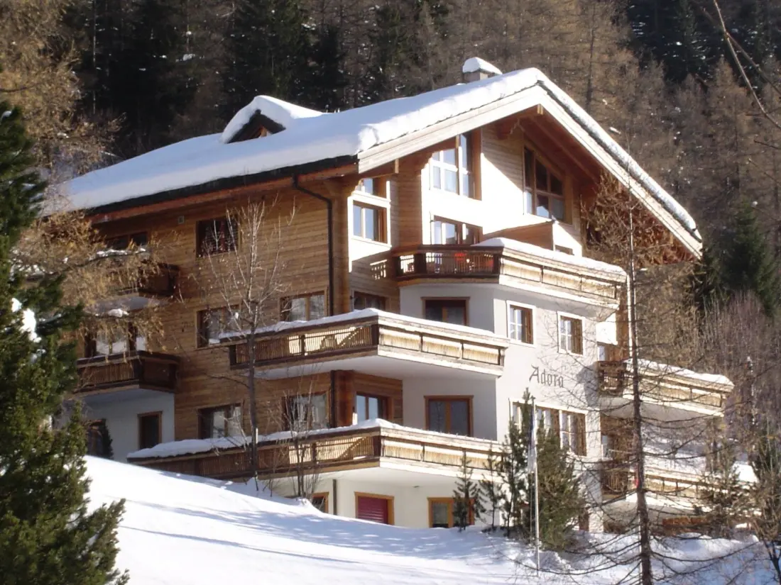 Résidence Adora Leukerbad # 4-bed apartment, Bad, WC