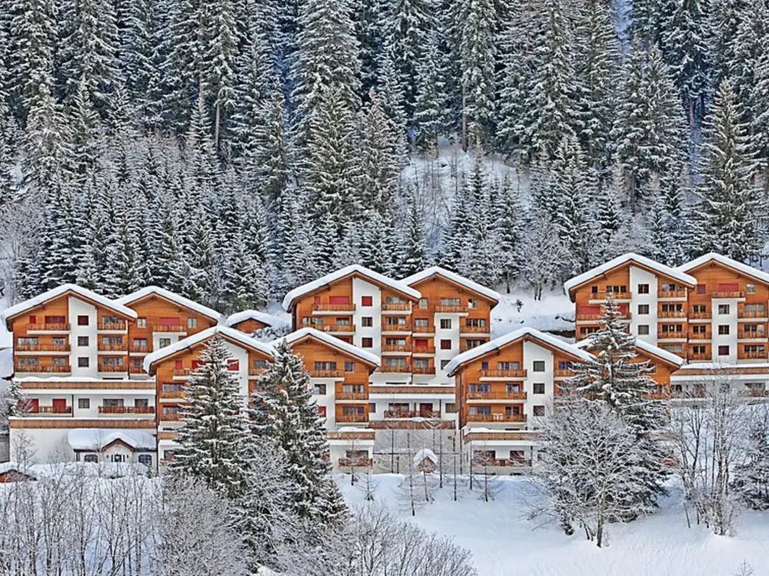 Résidence Les Naturelles B 106 # 5-bed apartment, Dusche und Bad, WC