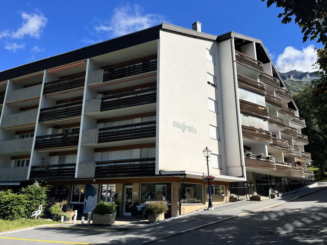 Résidence Majesta Leukerbad # 3-bed apartment, Dusche, WC