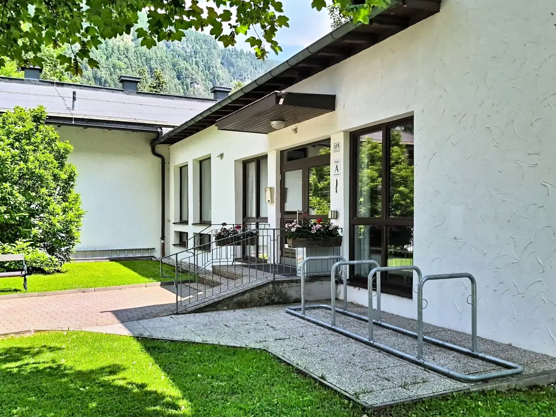 Résidence im Schlosspark mit Hallenbad