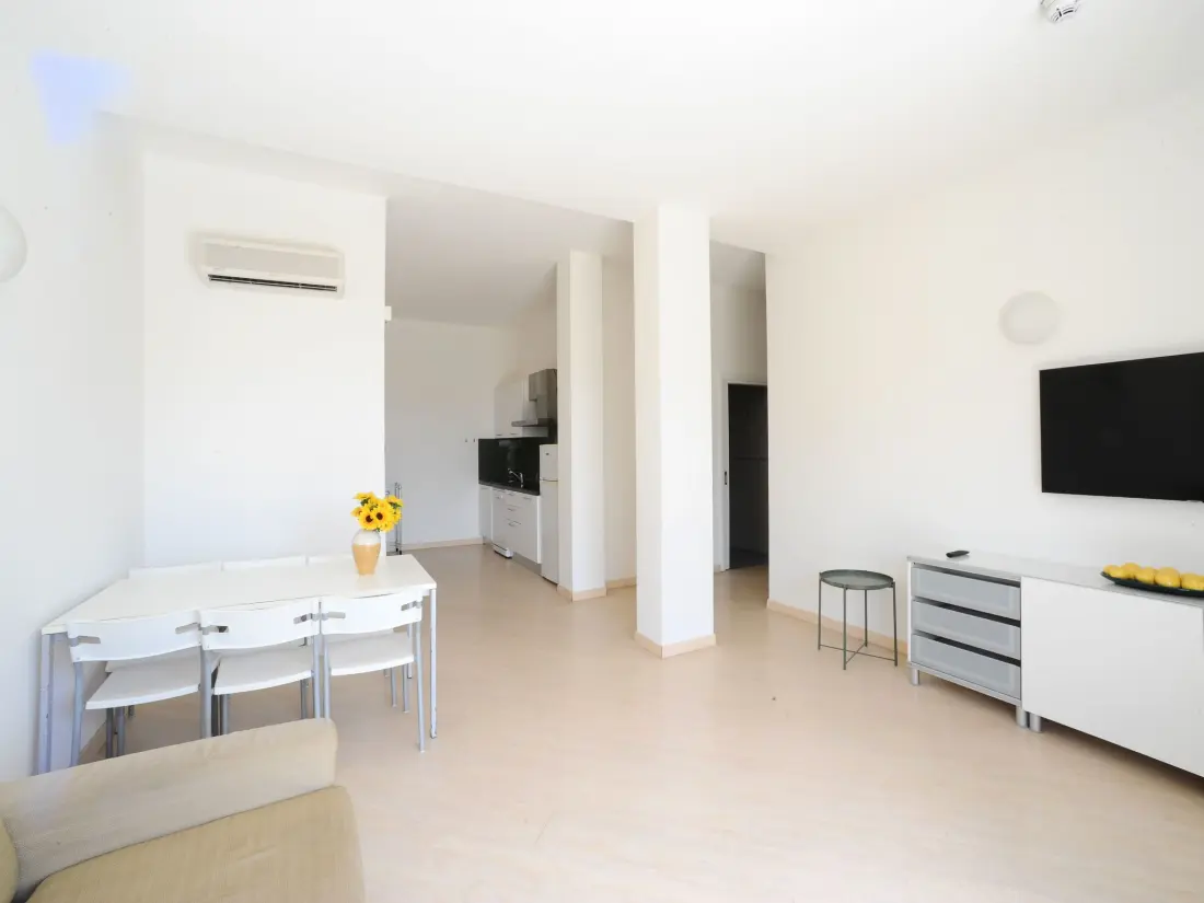 Résidence Dreizimmerwohnung mit teilweiser Seesicht