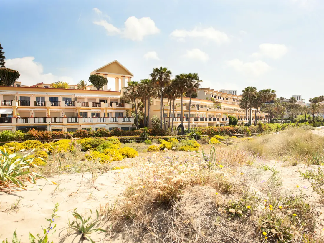 Résidence Beachside groundfloor apartment- Elviria 101, Roma
