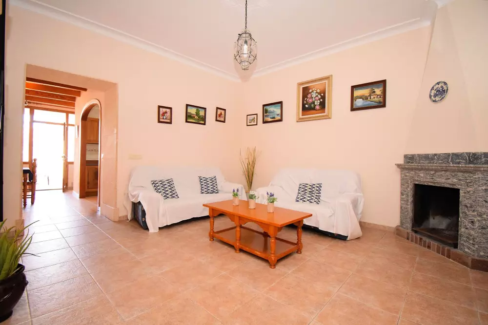 à Maria de la Salut