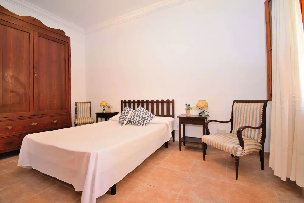 à Maria de la Salut