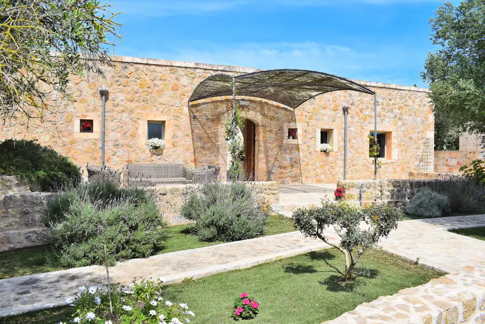 à Maria de la Salut