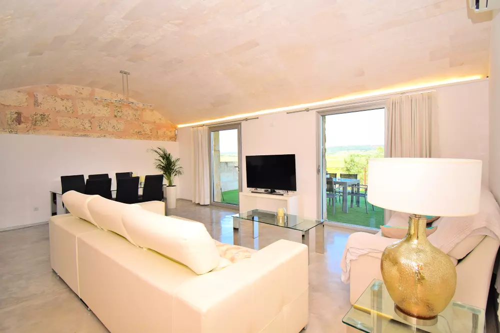 à Maria de la Salut