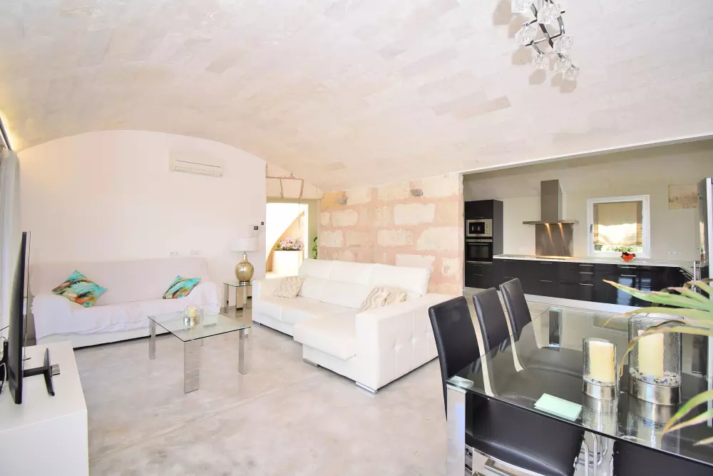 à Maria de la Salut