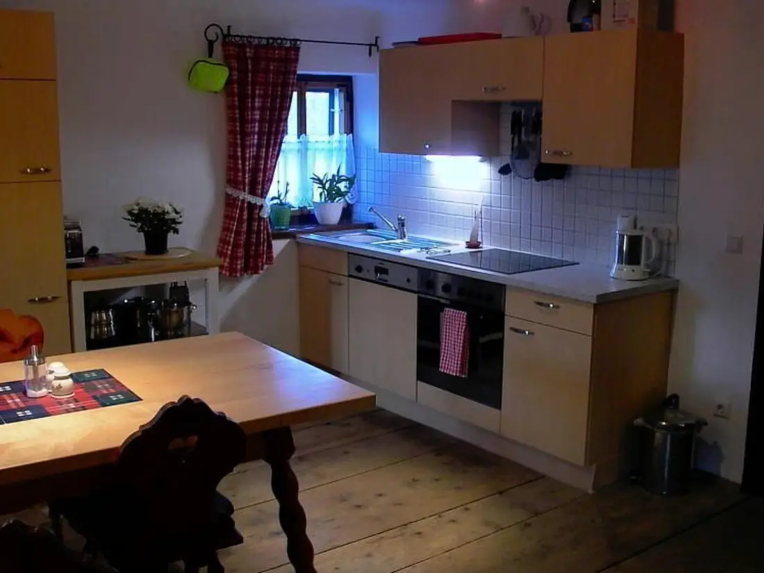 Résidence Große Wohnung im ersten Stock, mit großem Garten