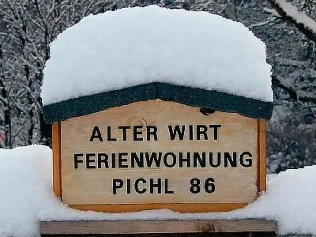 Résidence Große Wohnung im ersten Stock, mit großem Garten