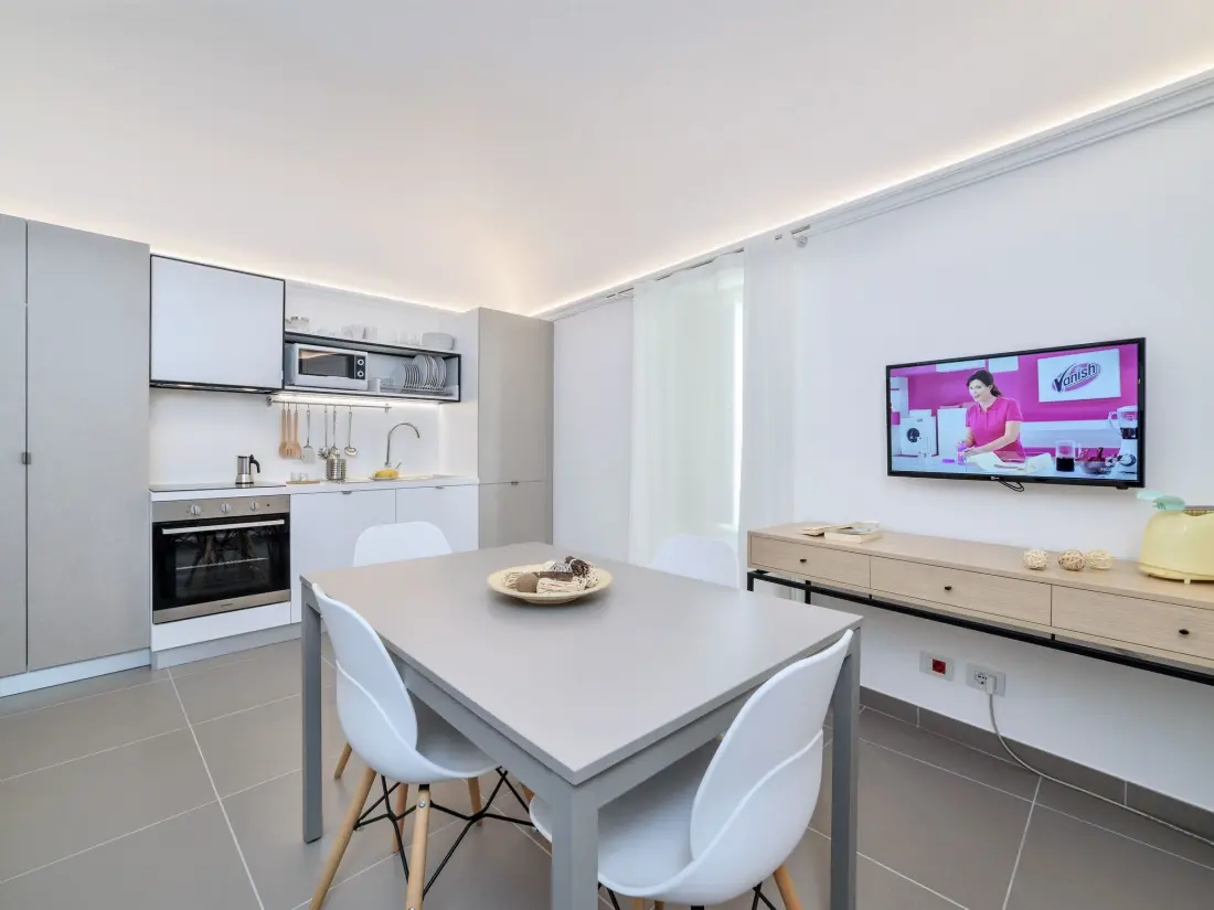 Résidence Großes Appartement in Ragusa mit Kleinem Balkon
