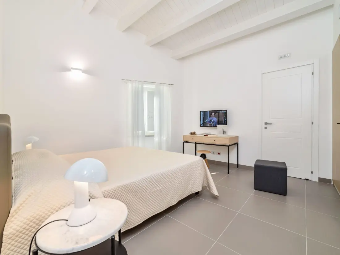Résidence Großes Appartement in Ragusa mit Kleinem Balkon