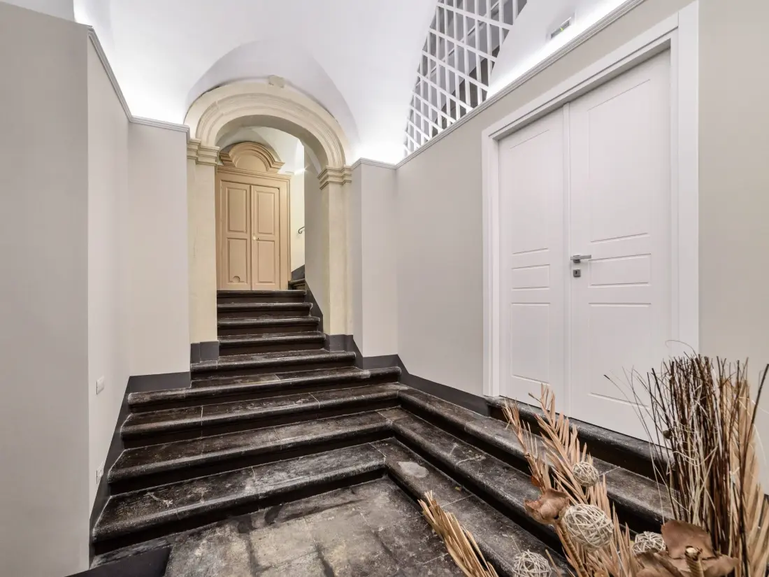 Résidence Großes Appartement in Ragusa mit Kleinem Balkon