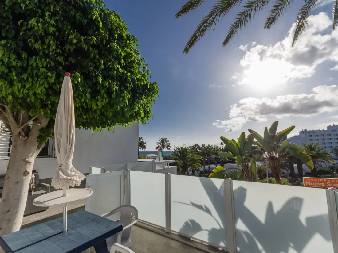 Résidence Terrassenwohnung mit zwei Schlafzimmern am Strand