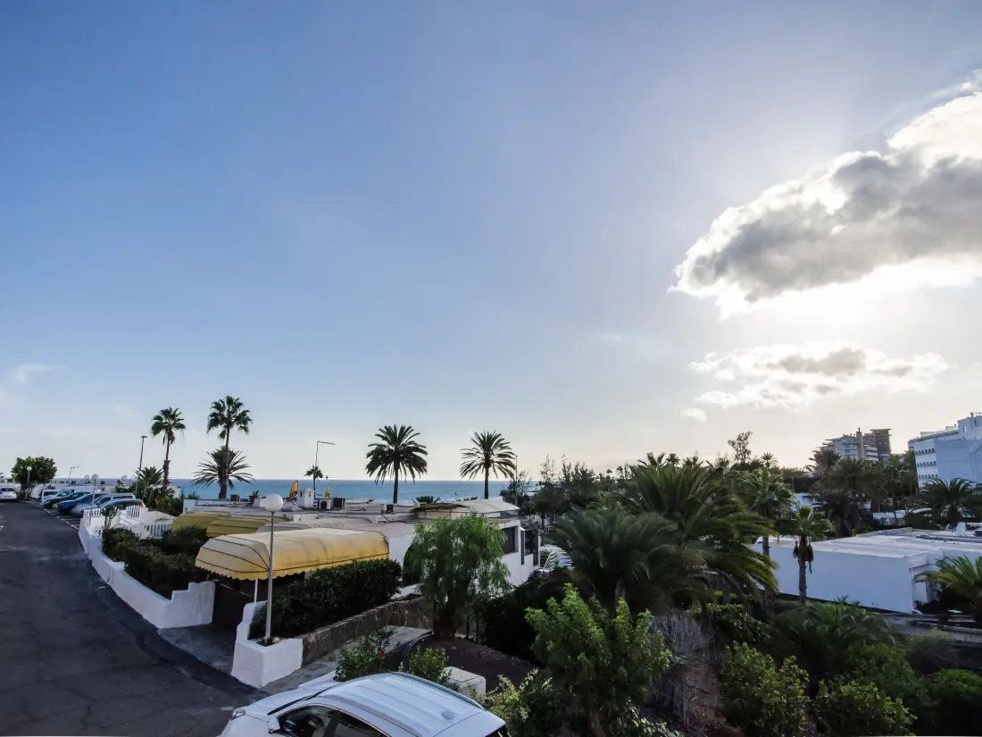 Résidence Terrassenwohnung mit zwei Schlafzimmern am Strand