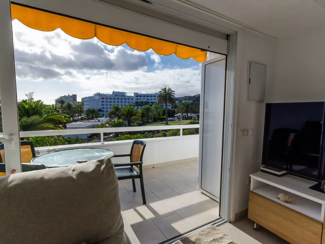 Résidence Terrassenwohnung mit zwei Schlafzimmern am Strand