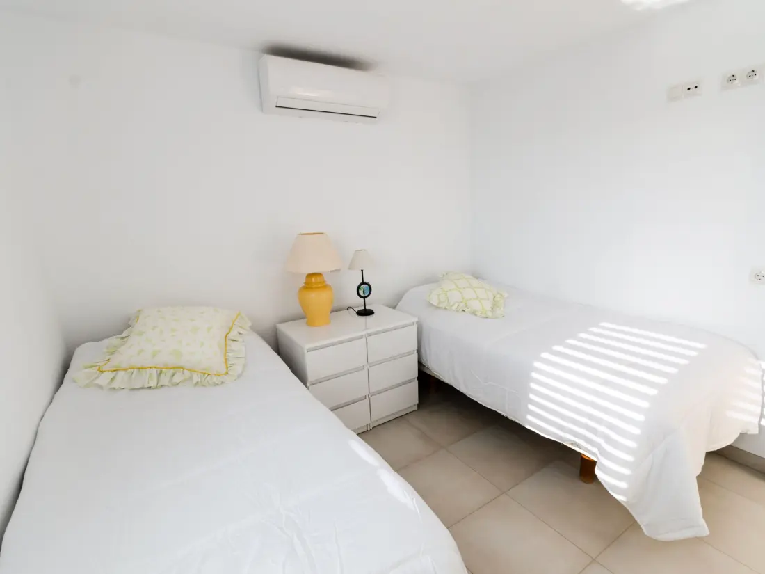 Résidence Terrassenwohnung mit zwei Schlafzimmern am Strand