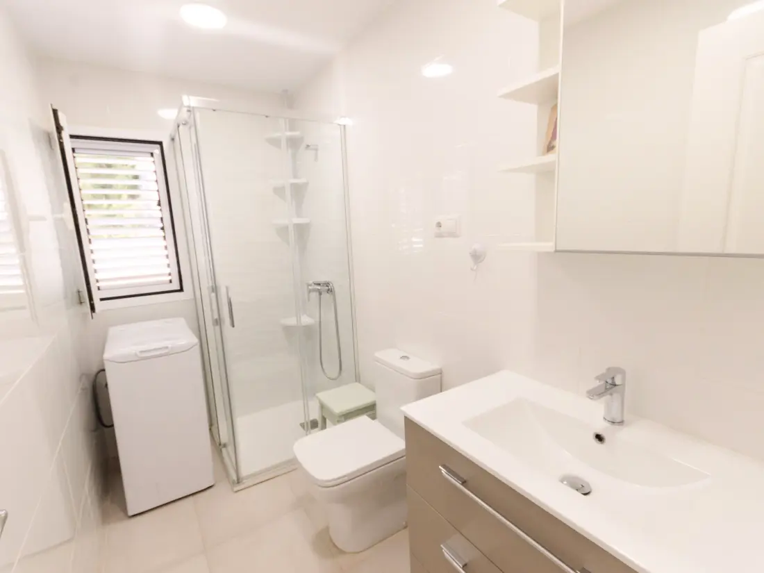 Résidence Terrassenwohnung mit zwei Schlafzimmern am Strand
