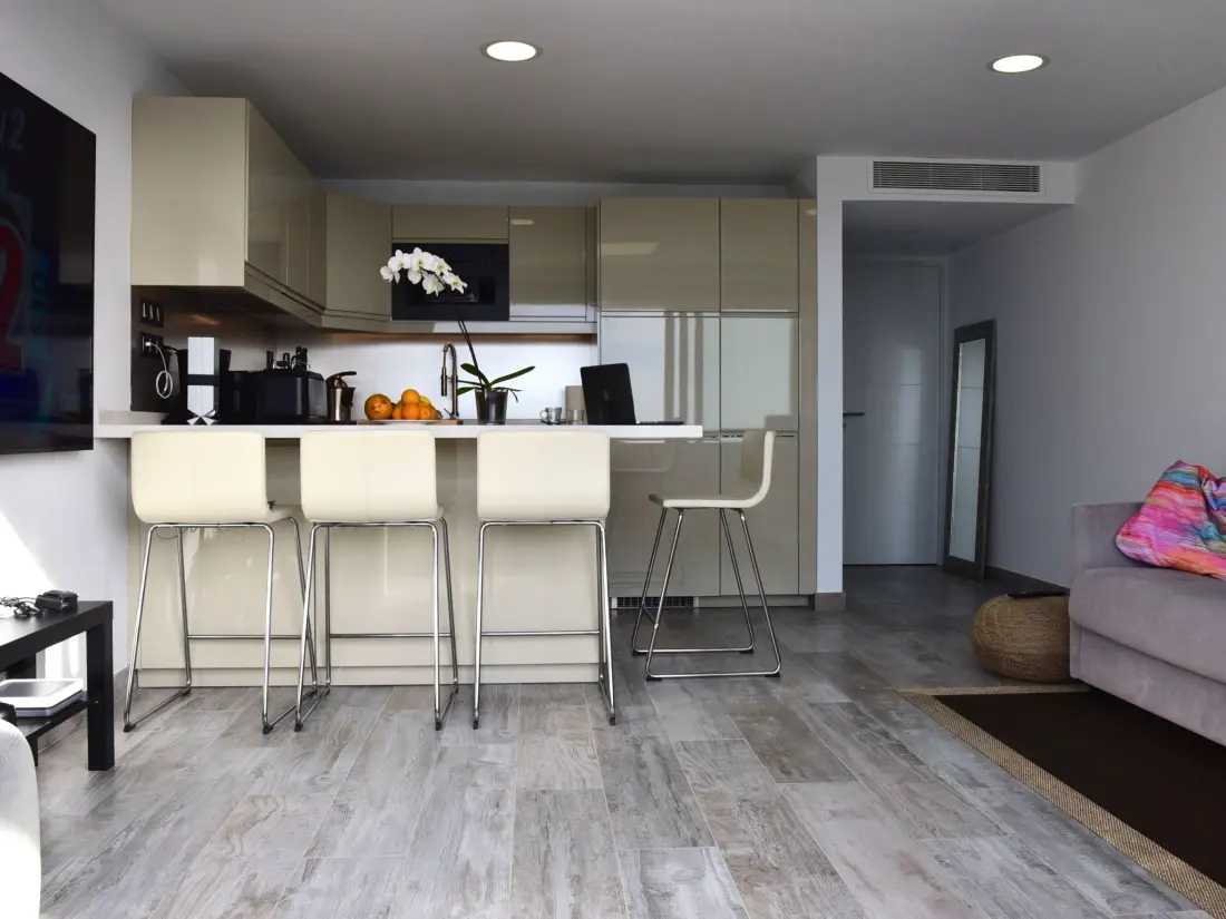 Résidence Traumwohnung mit Meerblick und Gemeinschaftspool