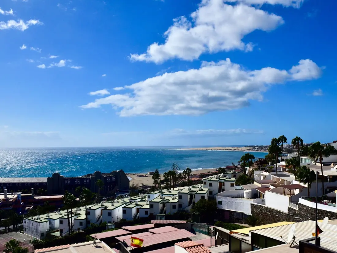 Résidence Traumwohnung mit Meerblick und Gemeinschaftspool