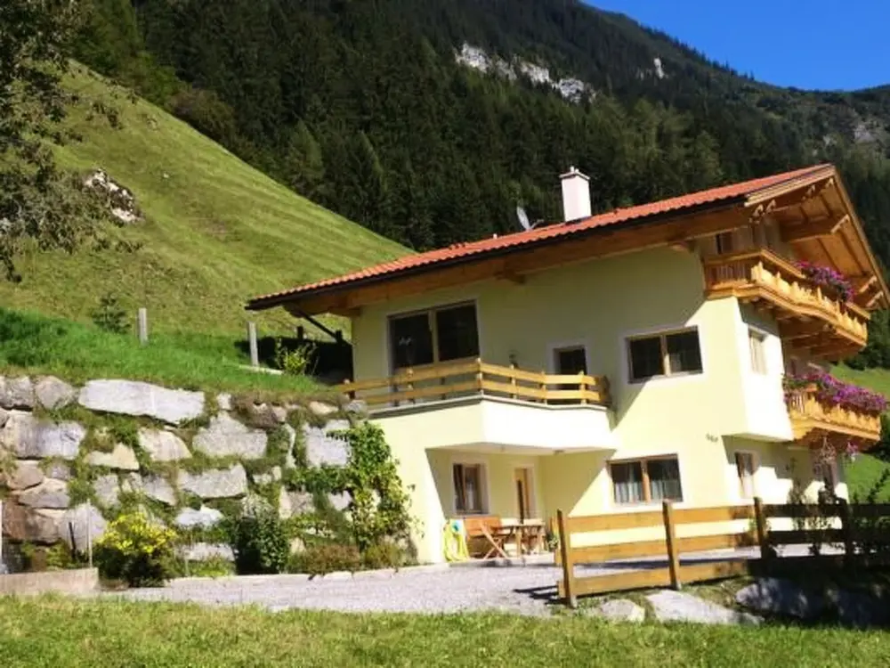 Résidence in Brandberg mit Garten