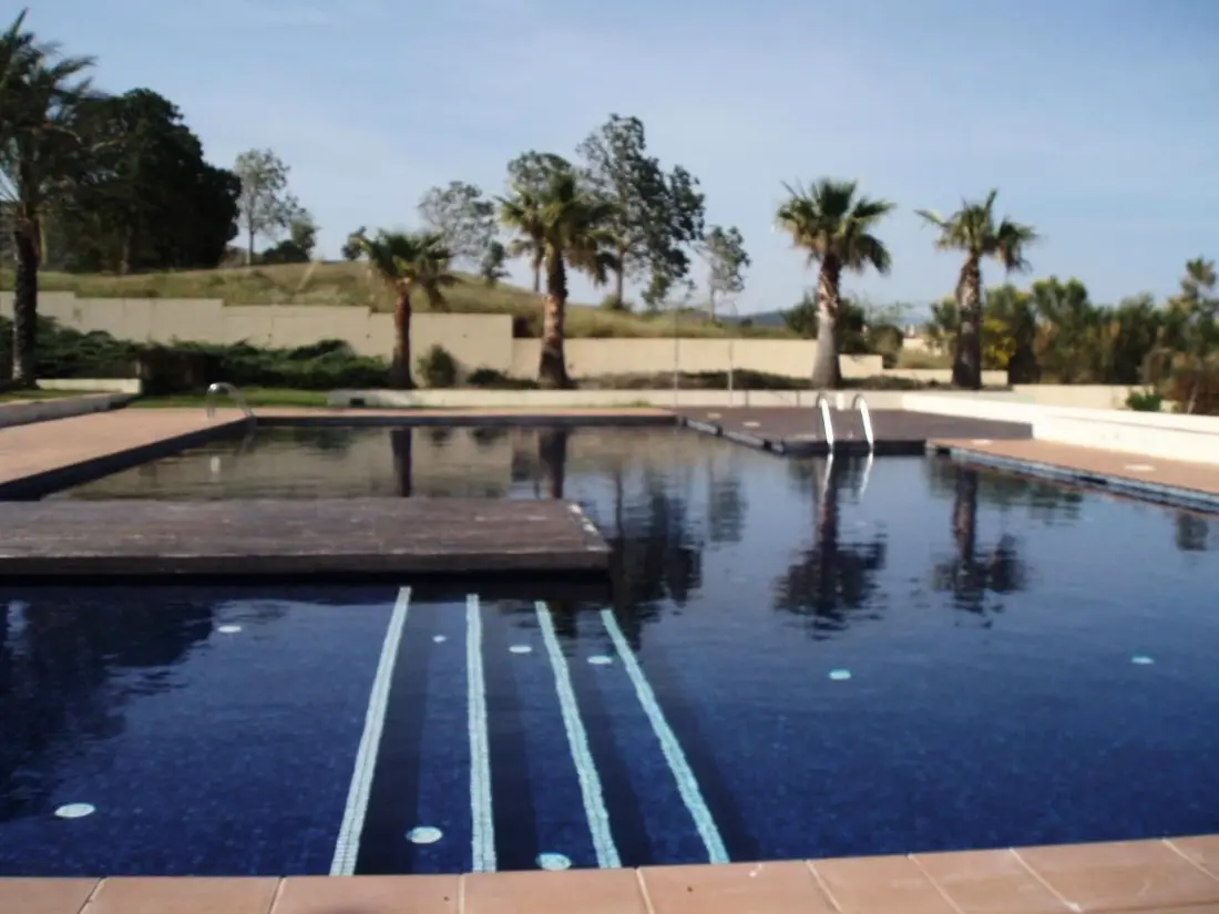 Résidence Haus in Bonmont mit Schwimmbad und Port Aventura