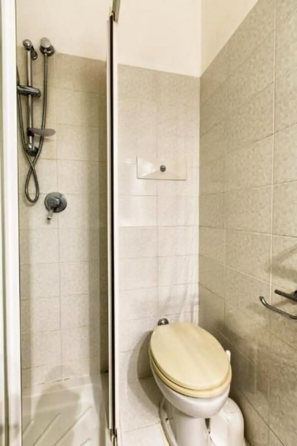 Résidence Wohnung in Quarto Cagnino mit Terrasse