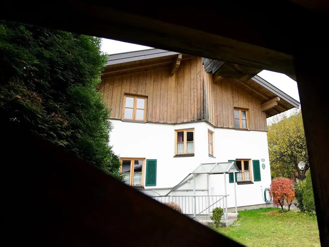 Résidence in ruhiger Lage mit Gartennutzung