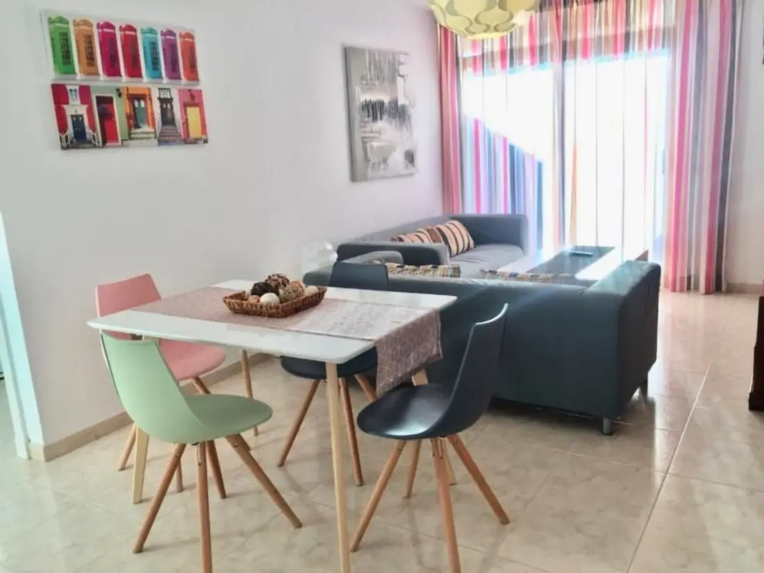 Résidence Schöne Wohnung mit Sonnenterrasse und Meerblick
