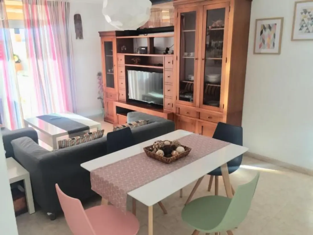 Résidence Schöne Wohnung mit Sonnenterrasse und Meerblick