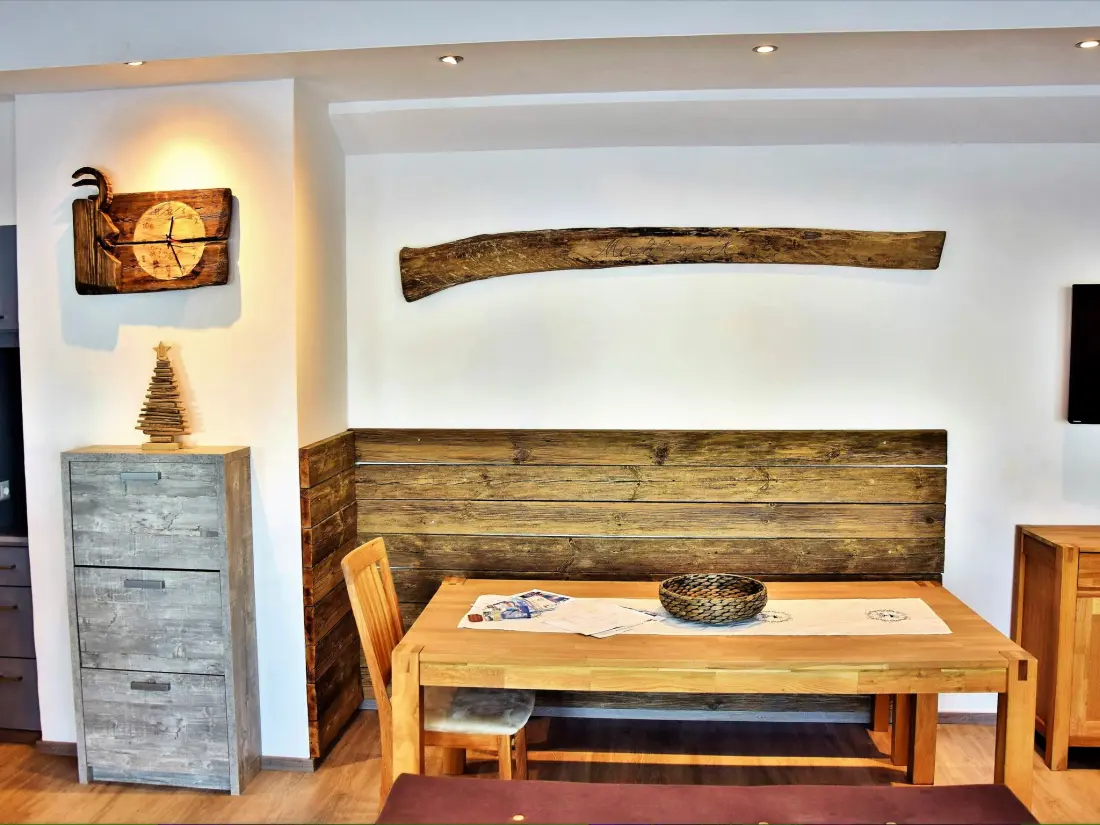 Résidence Luxuswohnung im Tiroler Almstil