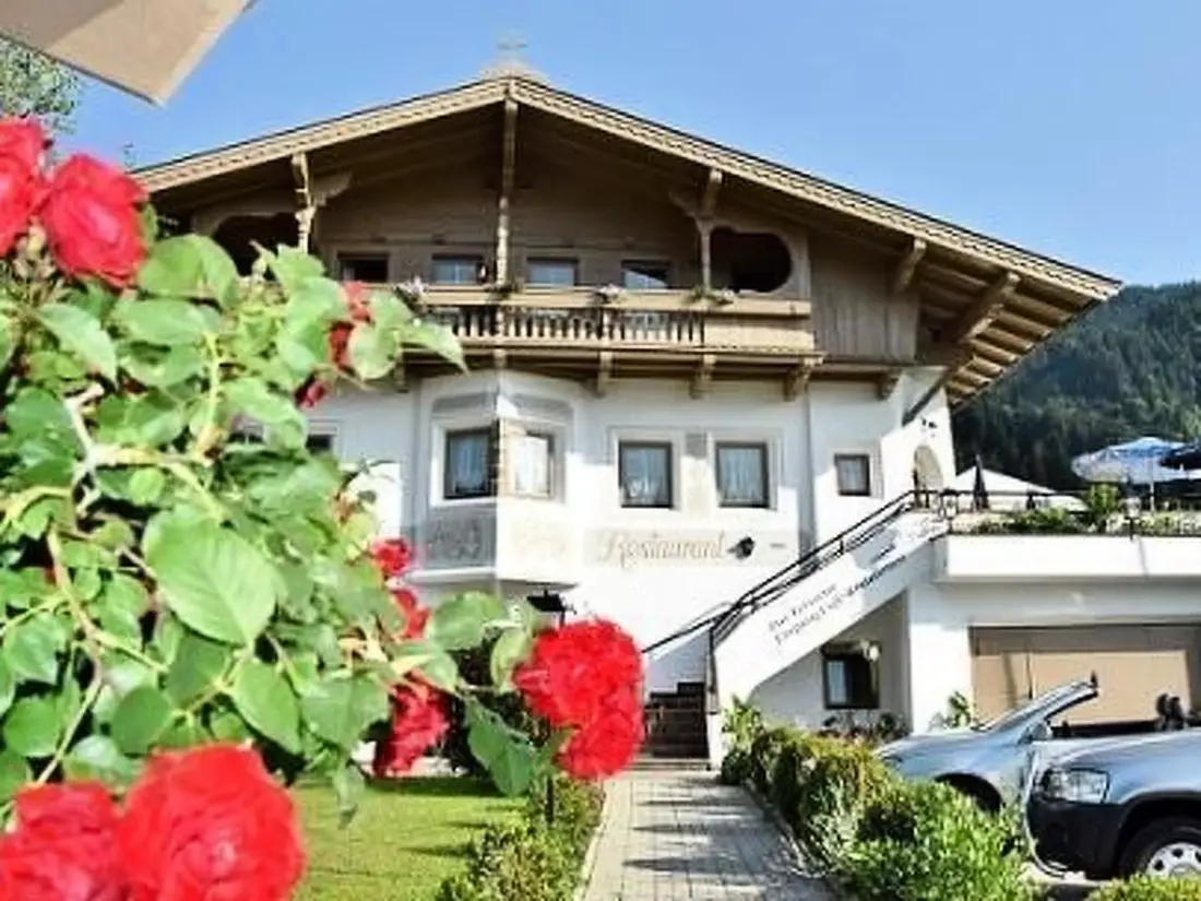 Résidence Luxuswohnung im Tiroler Almstil
