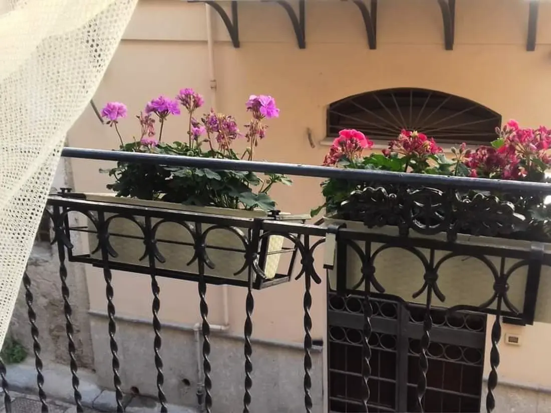 Résidence mit Balkon