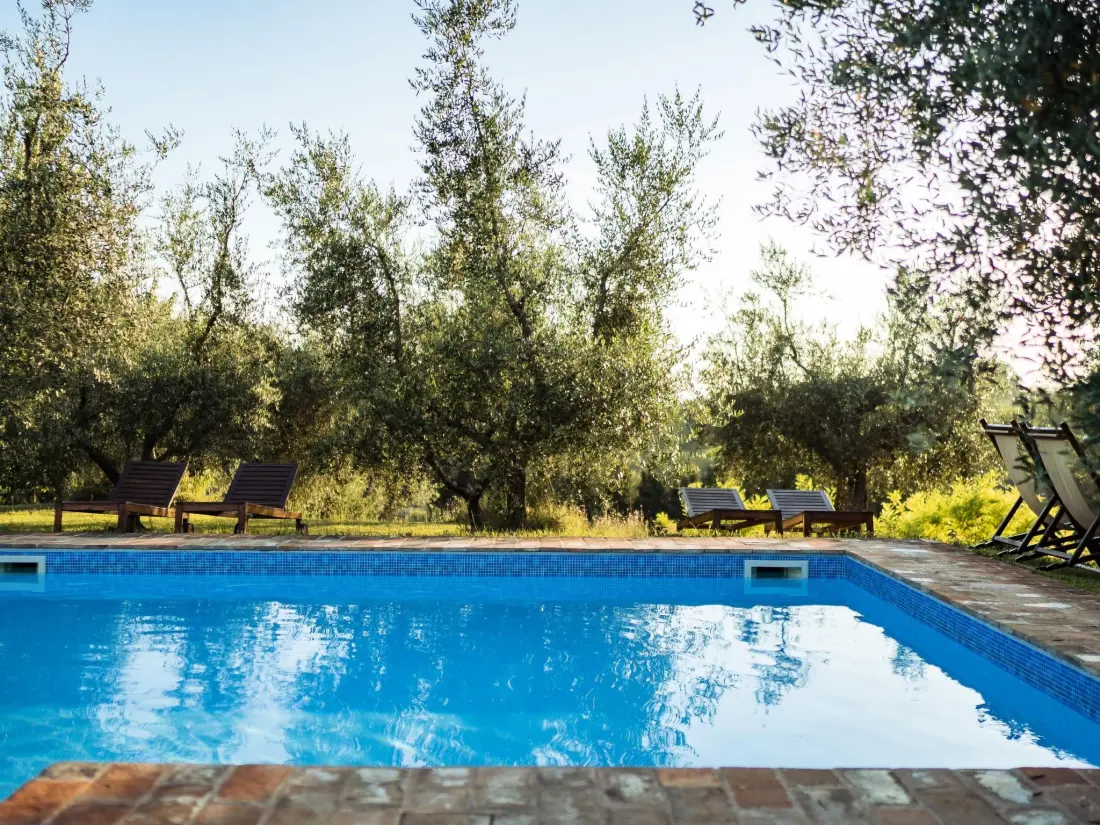 Résidence Mit Garten und Schwimmbad in den Hügeln der Mark